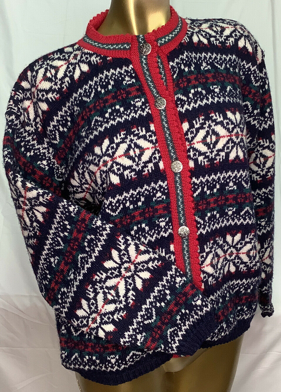 Vintage Woman’s Apparel Alps Sweater Size Large Aztec Nordic Buttons 100% Wool
